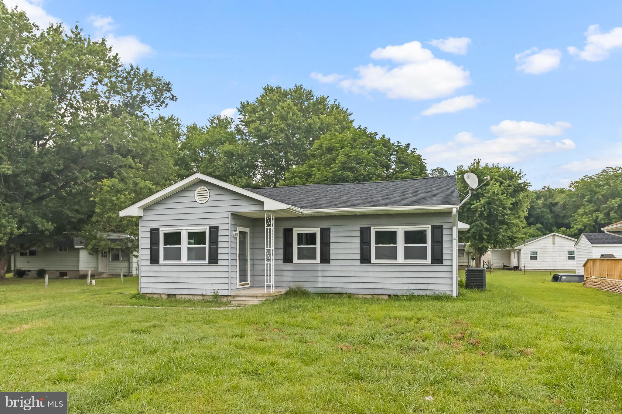 MANOKIN GLEN - Residential