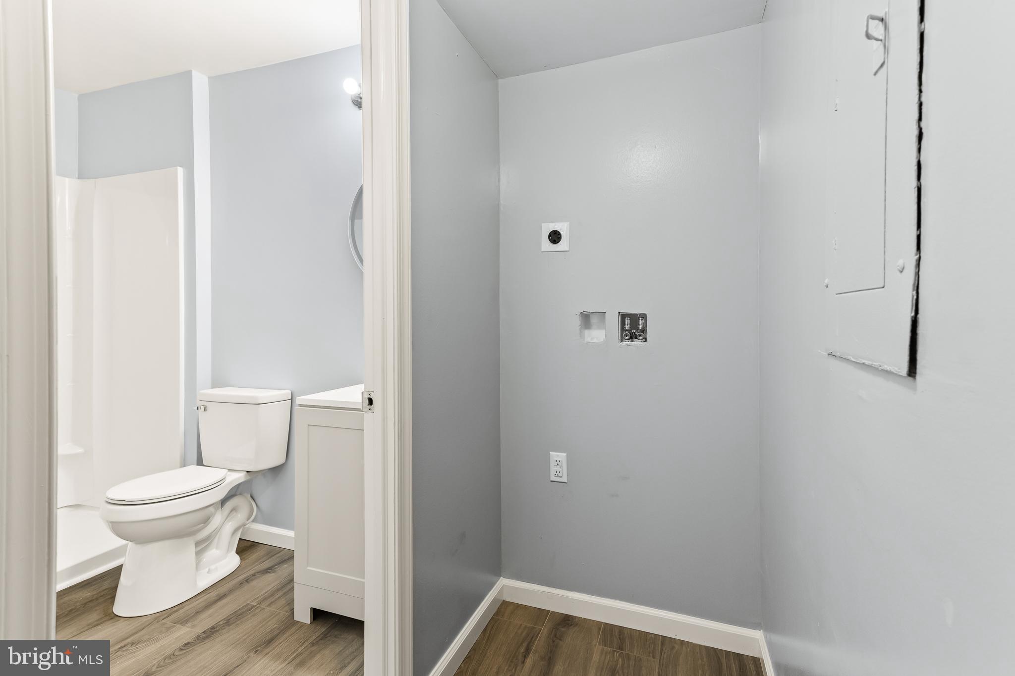 MANOKIN GLEN - Residential