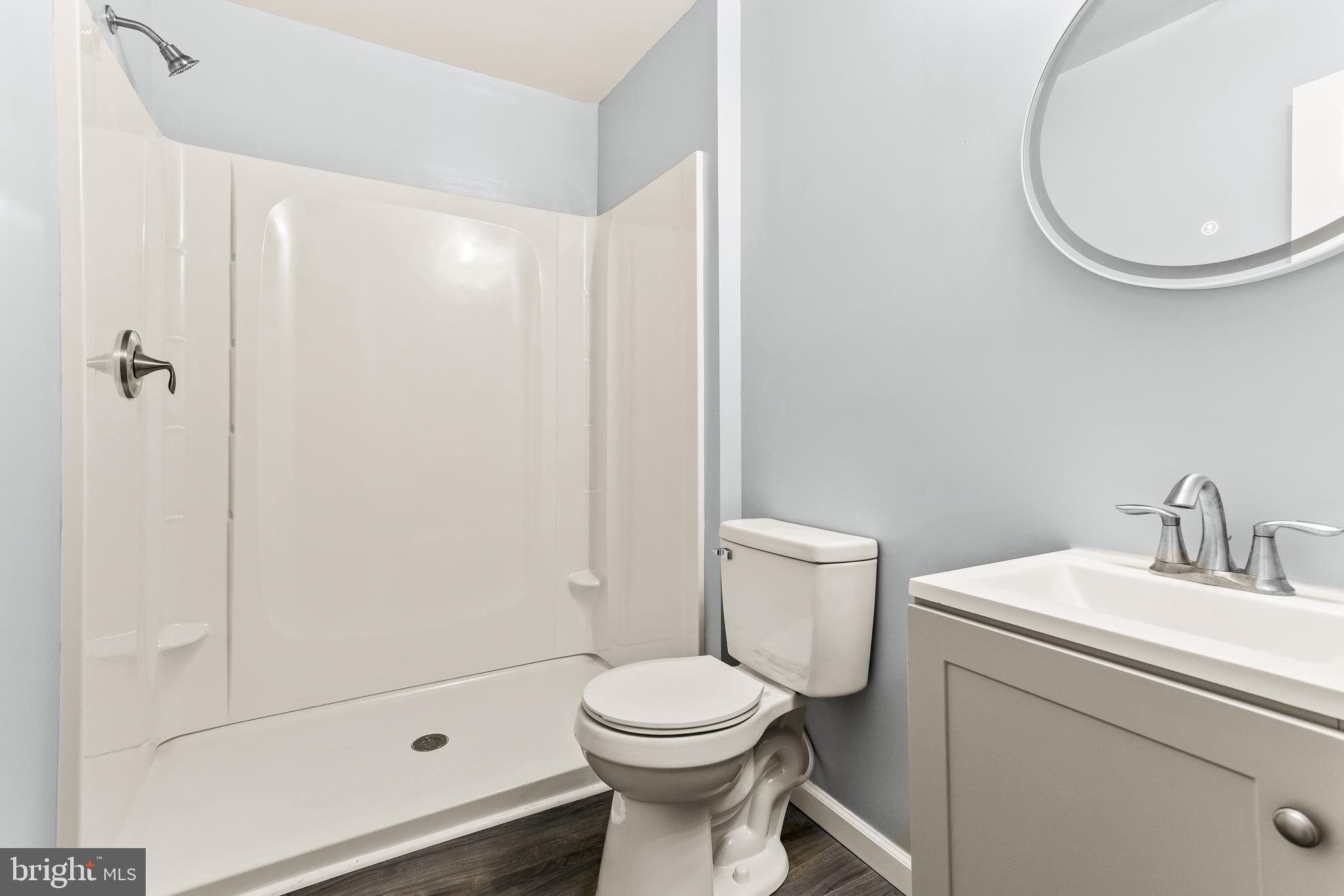 MANOKIN GLEN - Residential