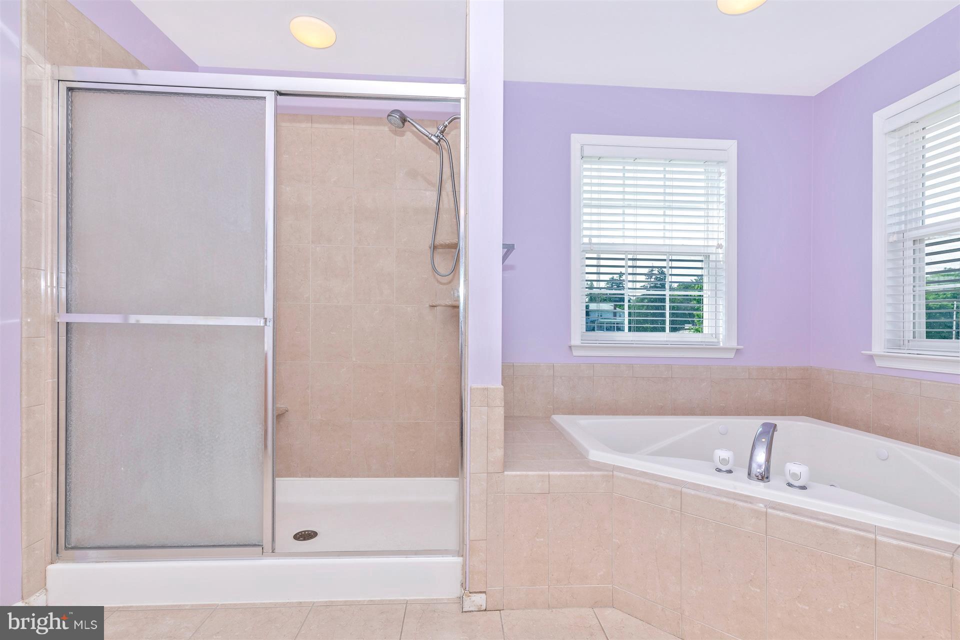 SPRUCE HILL ESTATES - Residential