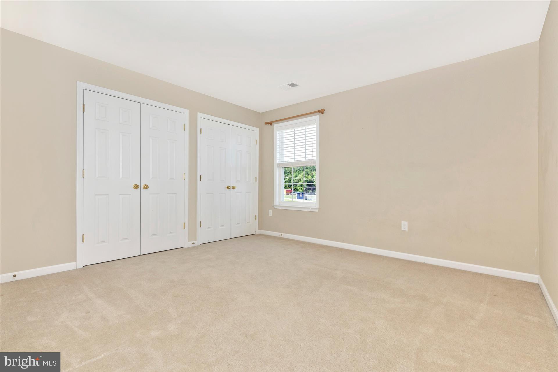 SPRUCE HILL ESTATES - Residential