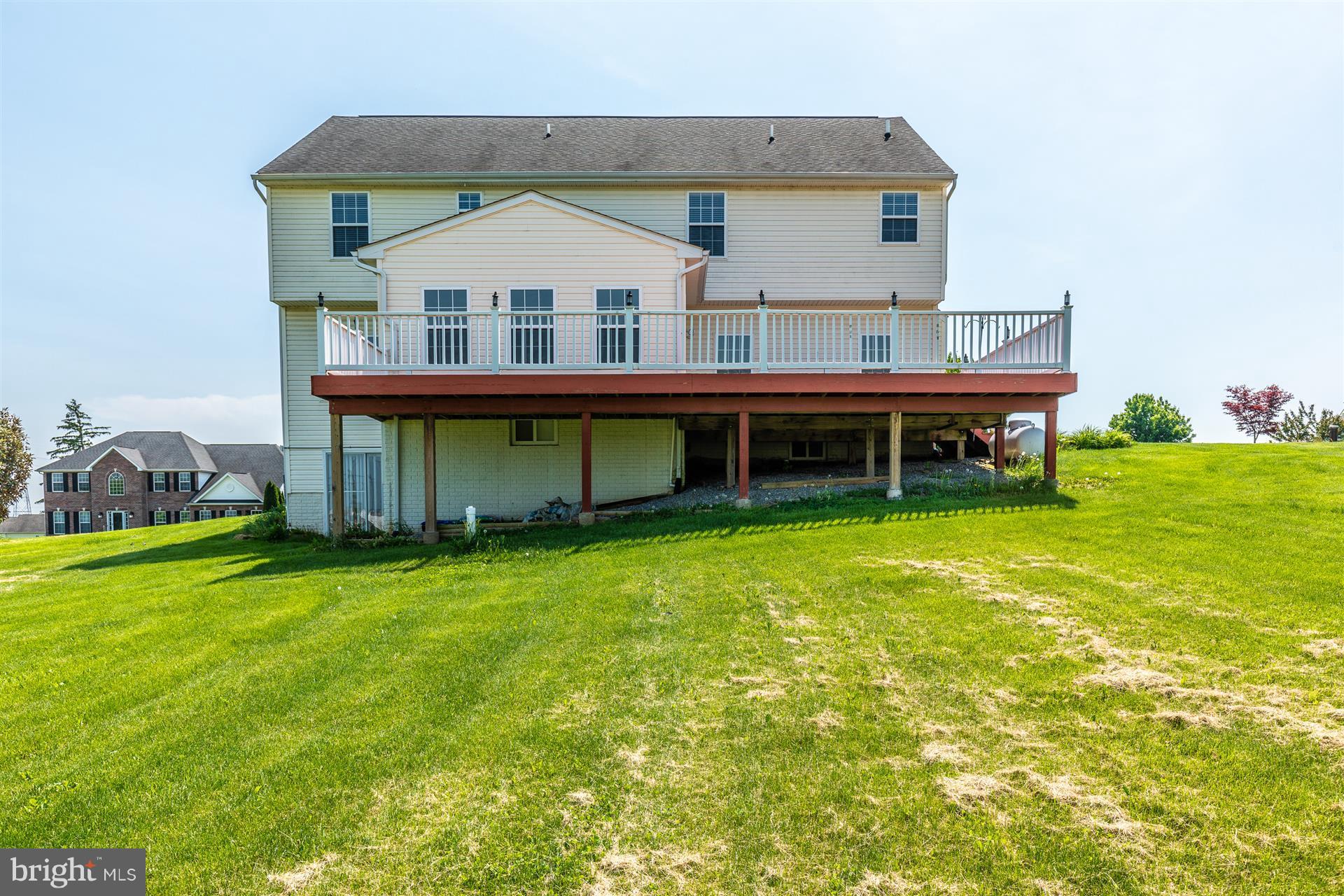 SPRUCE HILL ESTATES - Residential