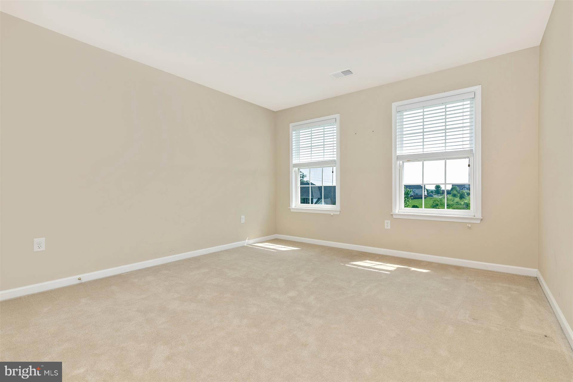 SPRUCE HILL ESTATES - Residential