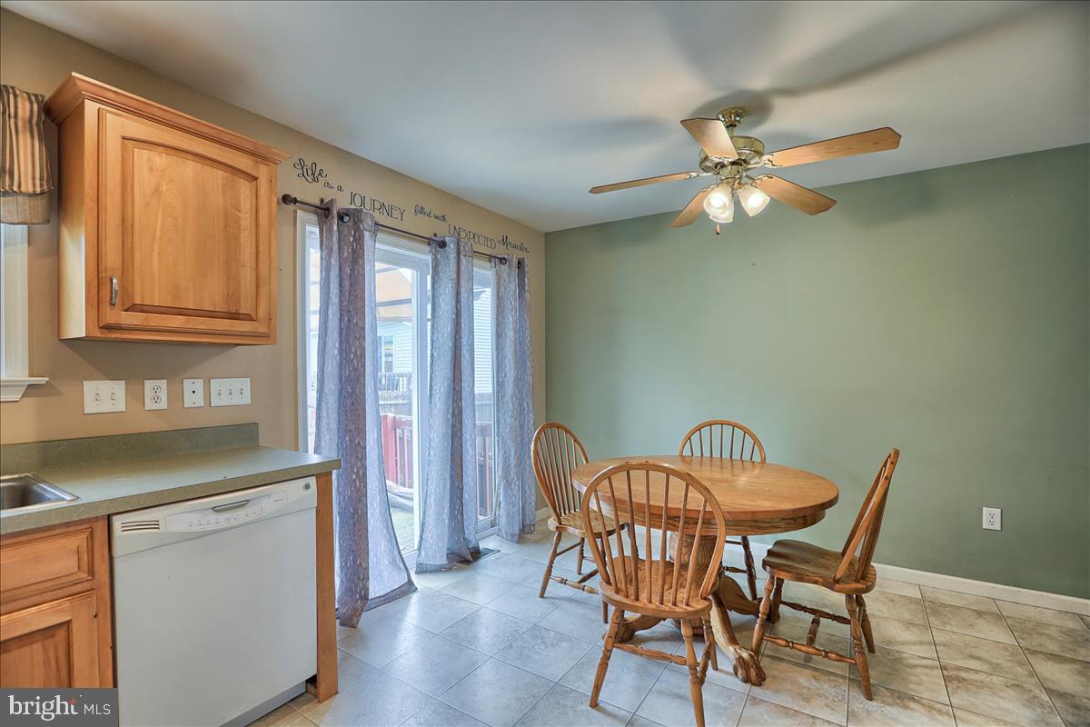 TWIN CREEKS - Residential