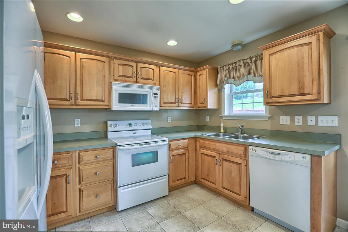 TWIN CREEKS - Residential