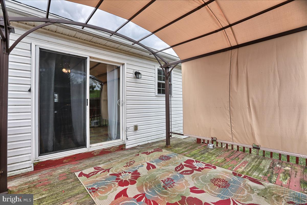 TWIN CREEKS - Residential