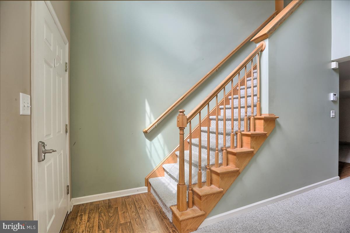 TWIN CREEKS - Residential