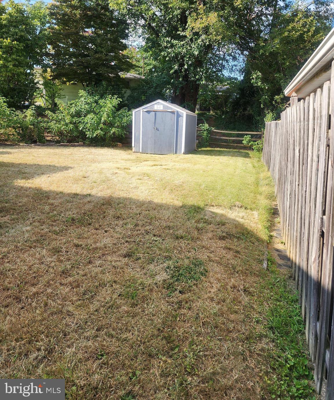 GARDENVILLE - Residential