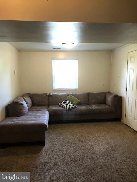 DALE CITY - Residential Lease