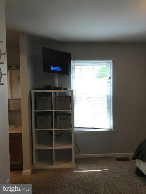 DALE CITY - Residential Lease