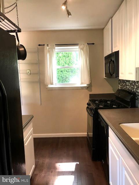 DALE CITY - Residential Lease