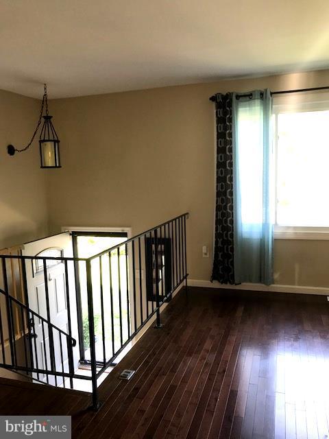 DALE CITY - Residential Lease