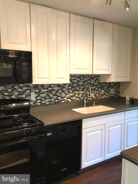 DALE CITY - Residential Lease