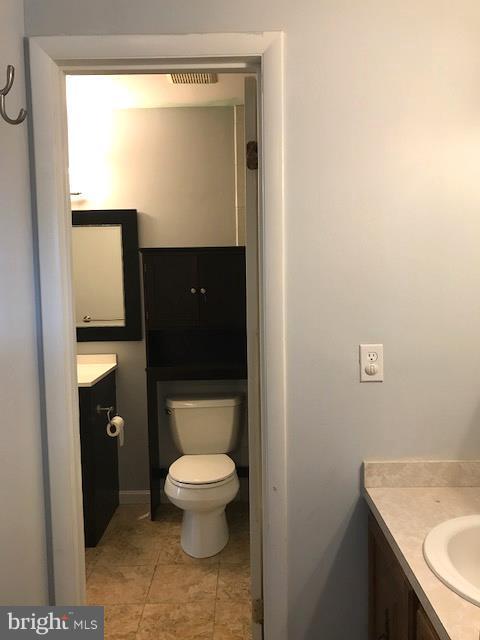 DALE CITY - Residential Lease