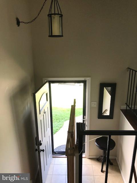 DALE CITY - Residential Lease