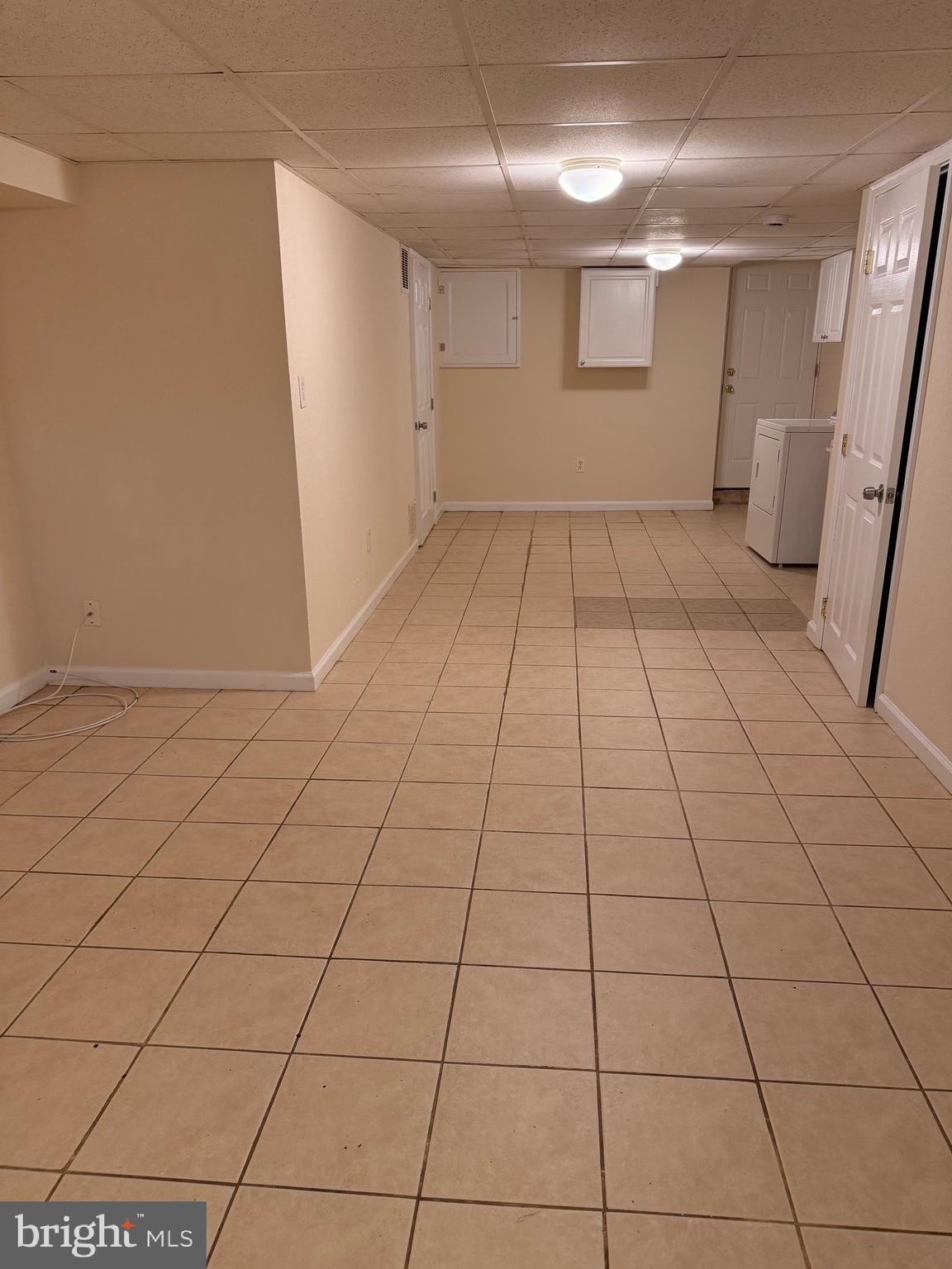 NORTH POINT VILLAGE - Residential Lease