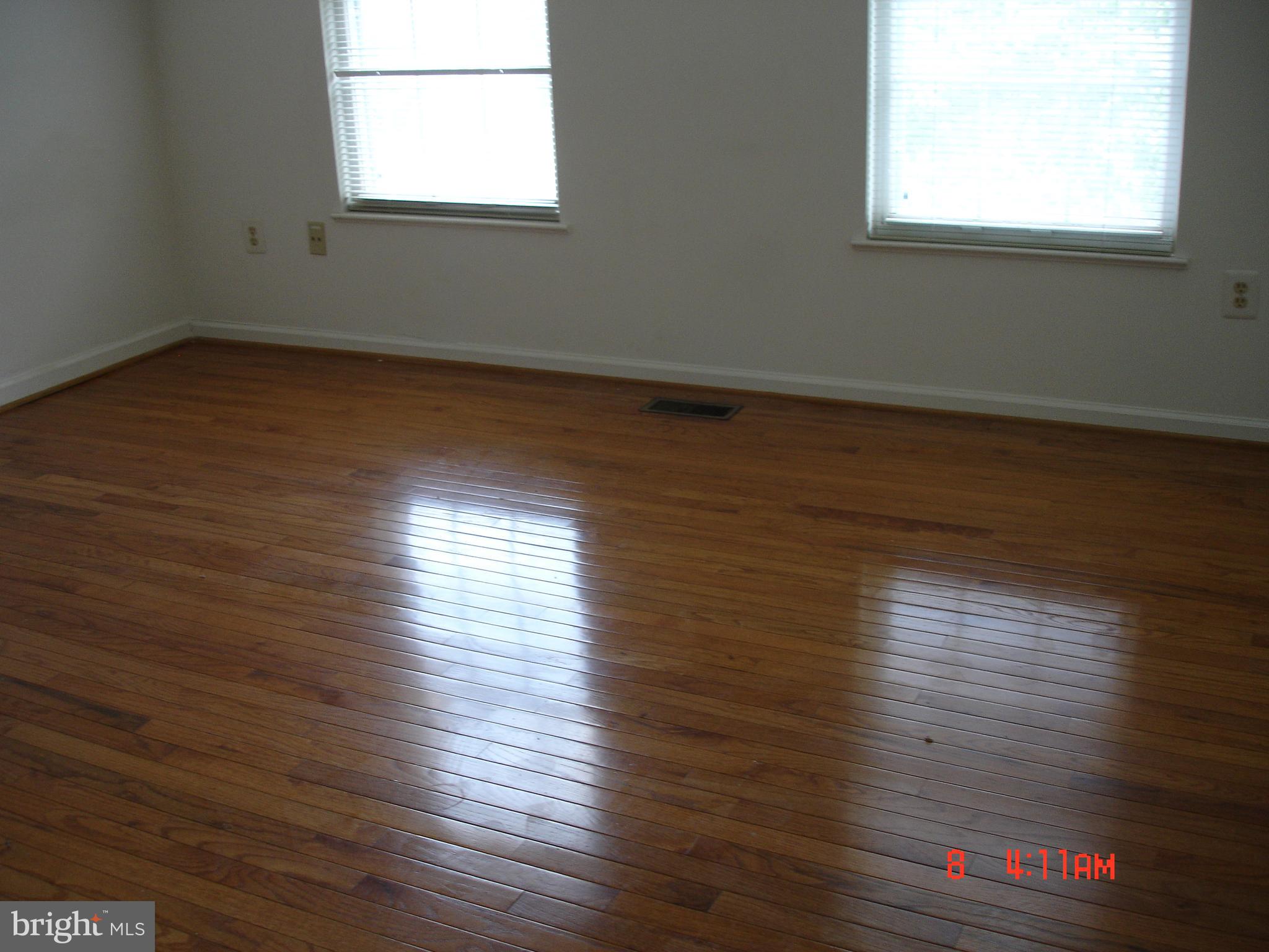 MONTGOMERY MEADOWS - Residential Lease