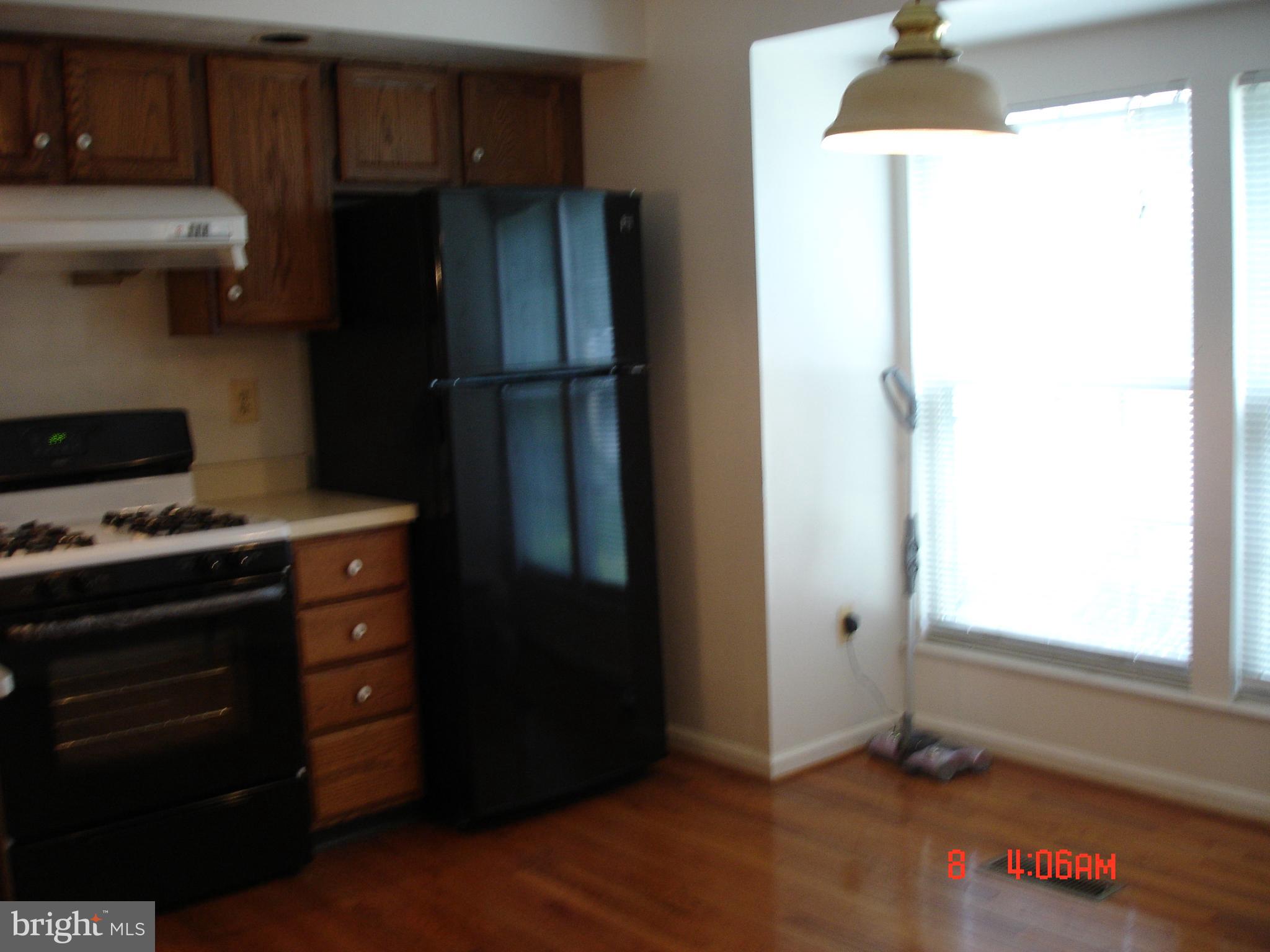 MONTGOMERY MEADOWS - Residential Lease