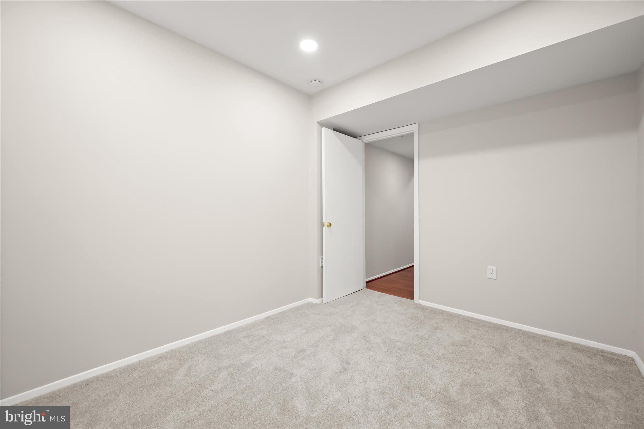 WOODLAND PARK - Residential