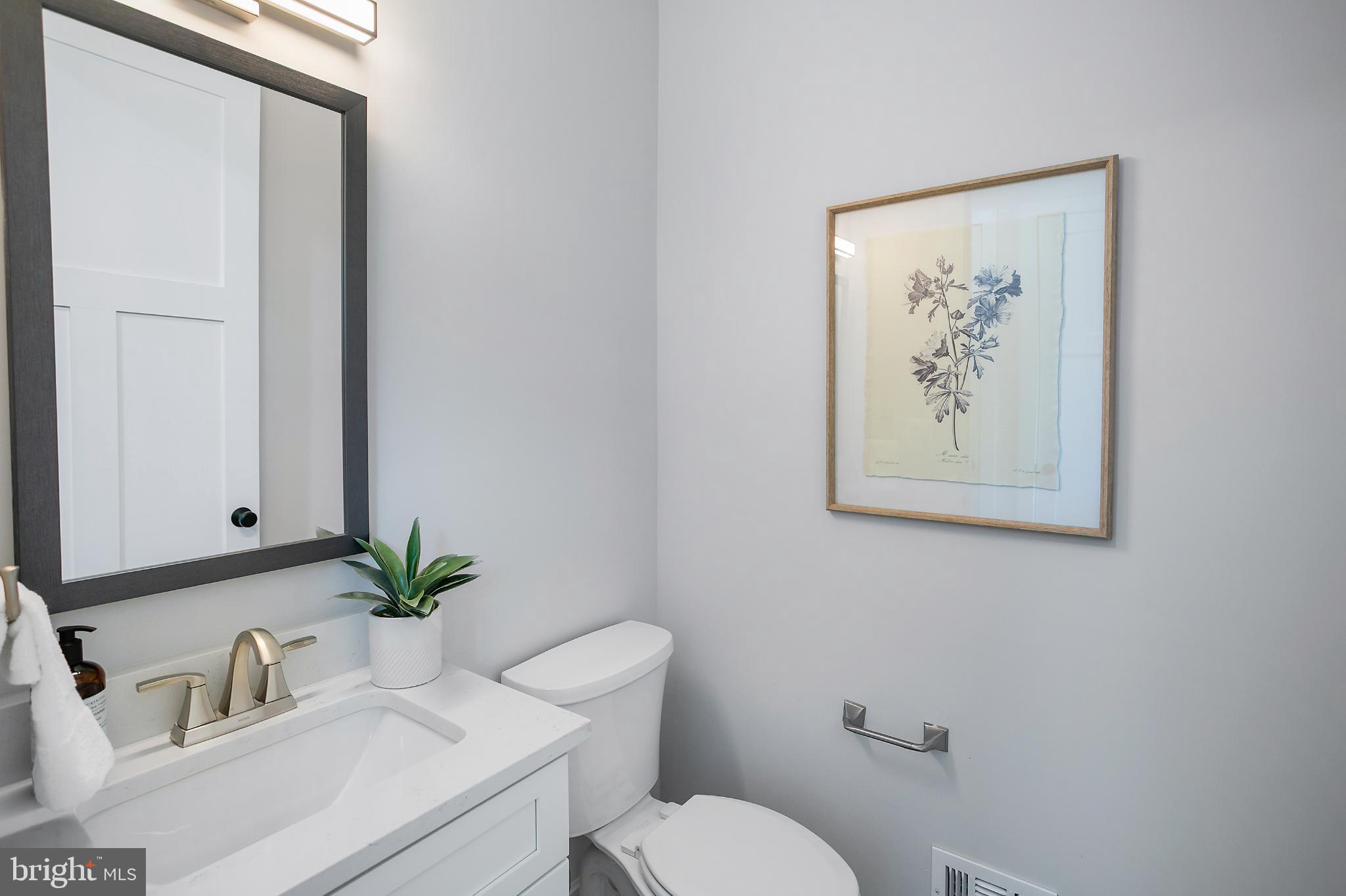 VIENNA WOODS - Residential