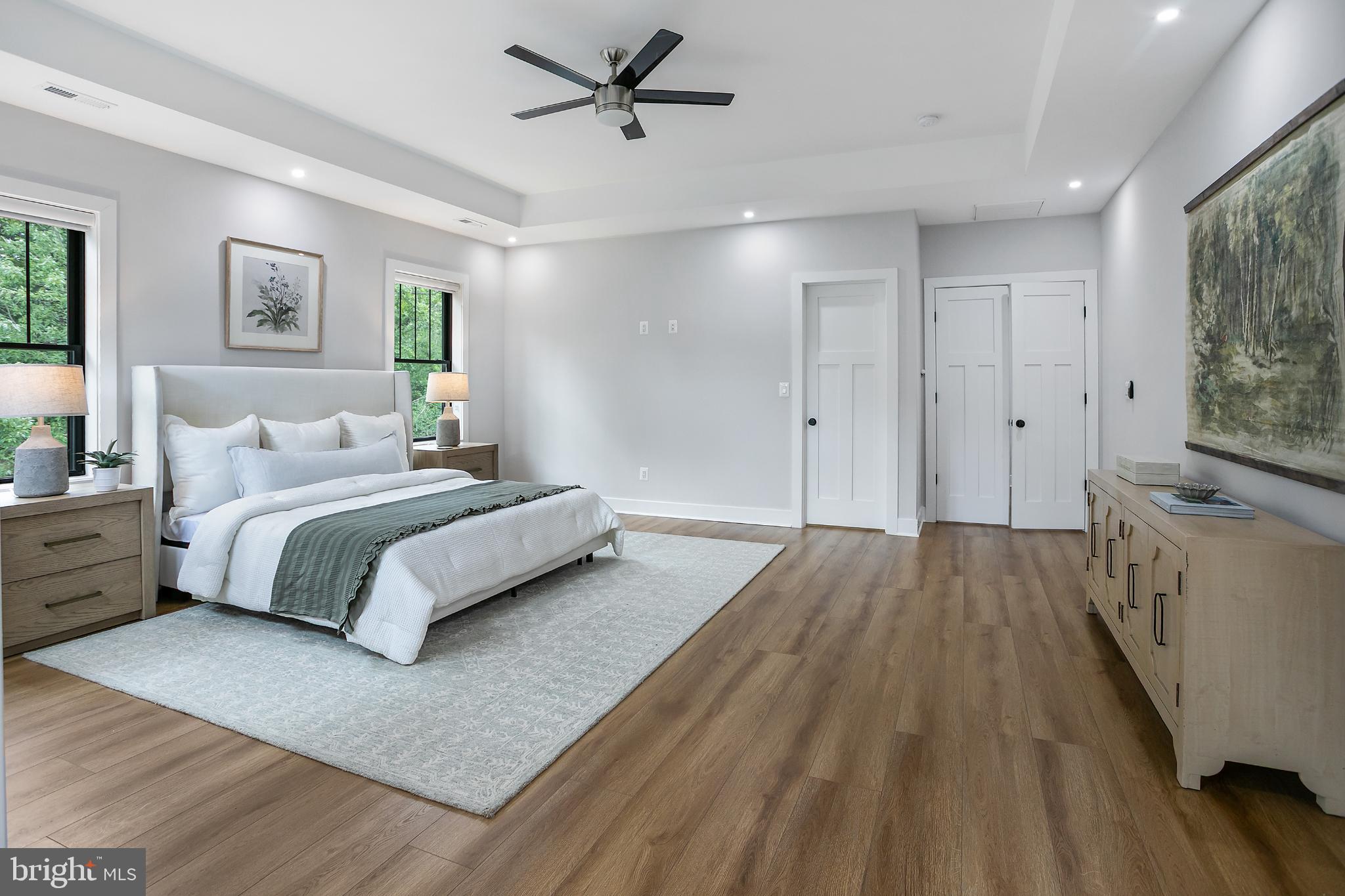 VIENNA WOODS - Residential