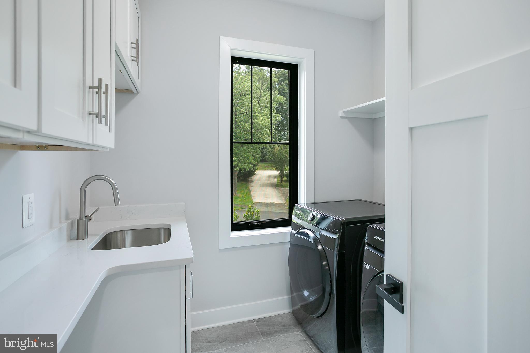 VIENNA WOODS - Residential