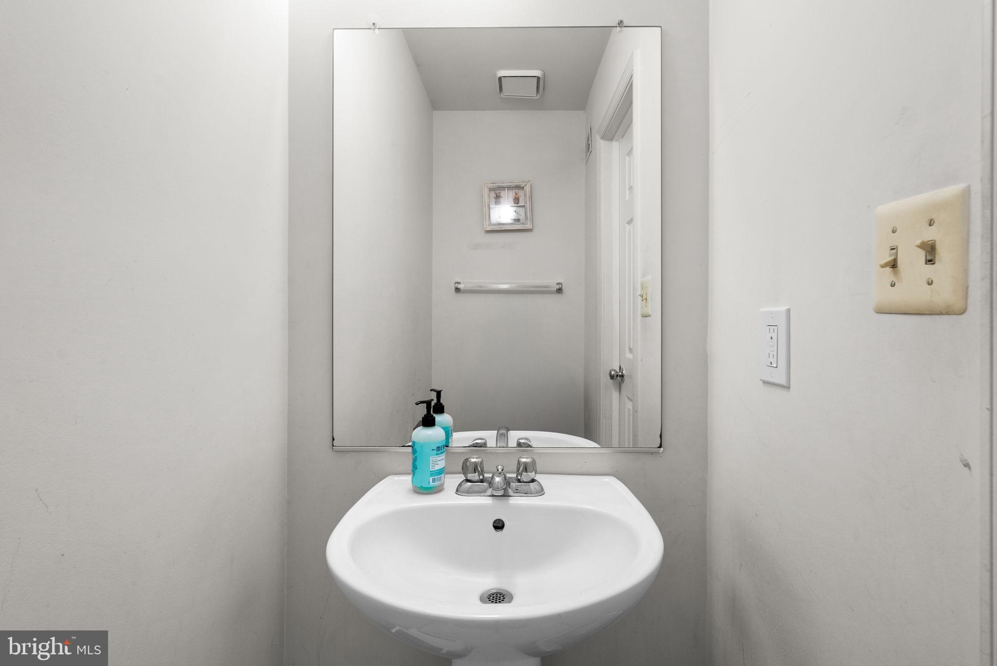 WESTLAKE - Residential