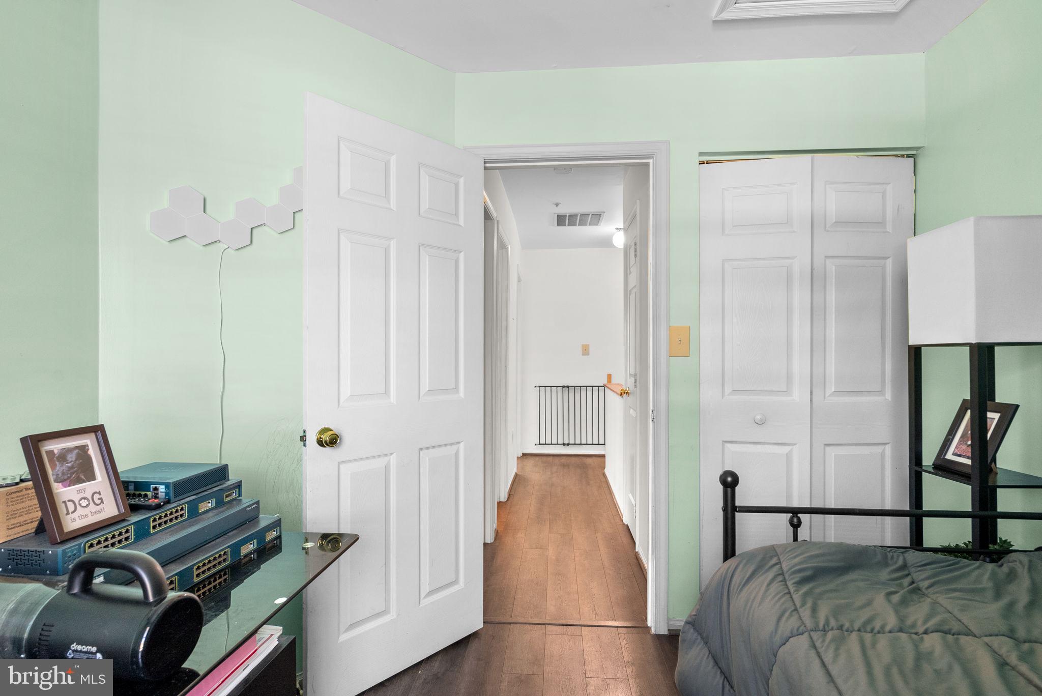 WESTLAKE - Residential