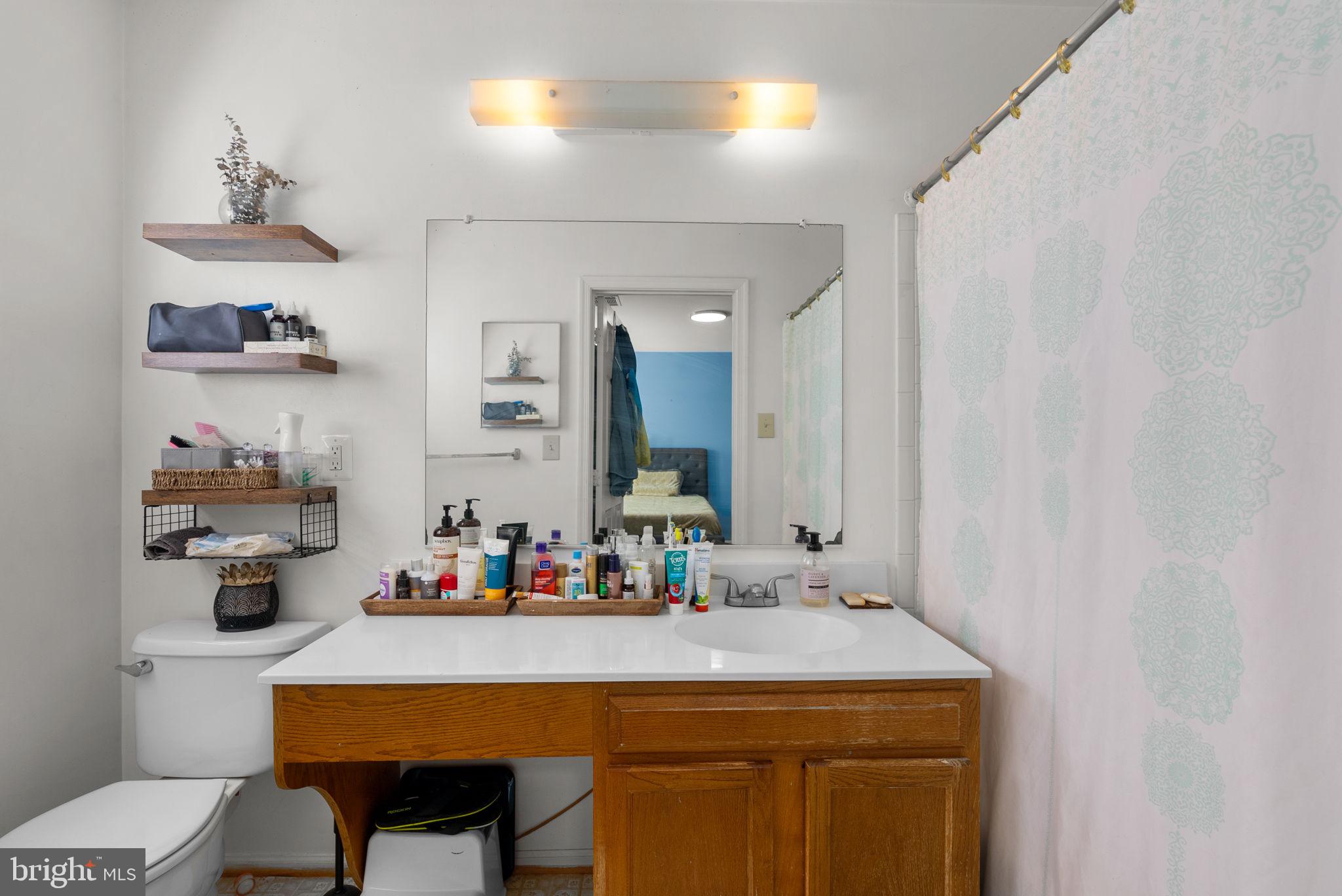 WESTLAKE - Residential