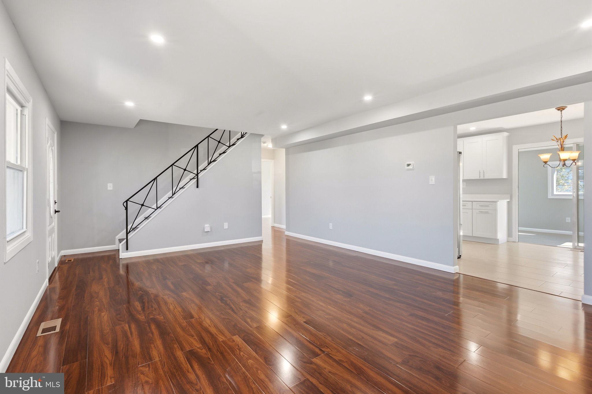 86 MEDFORD LANE