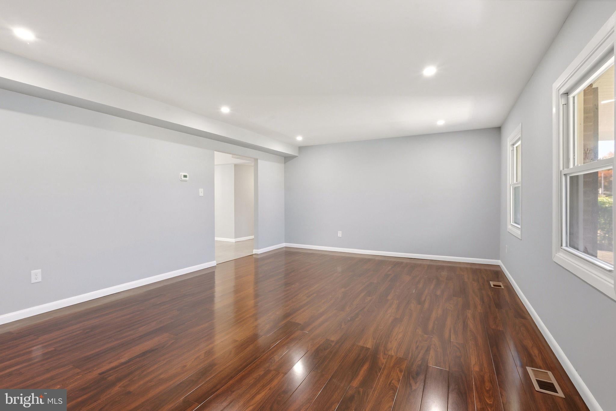 86 MEDFORD LANE