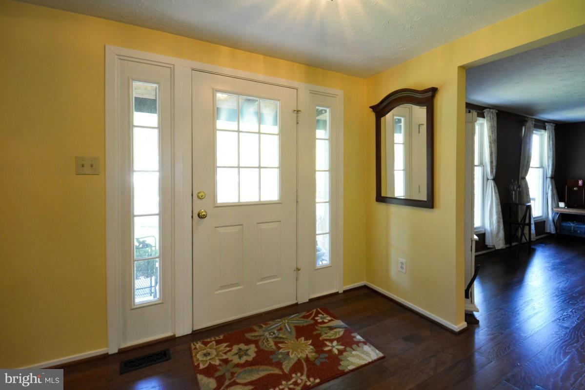 MIDDLE VALLEY - Residential