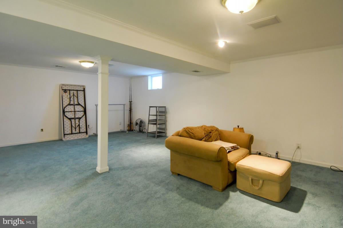 MIDDLE VALLEY - Residential