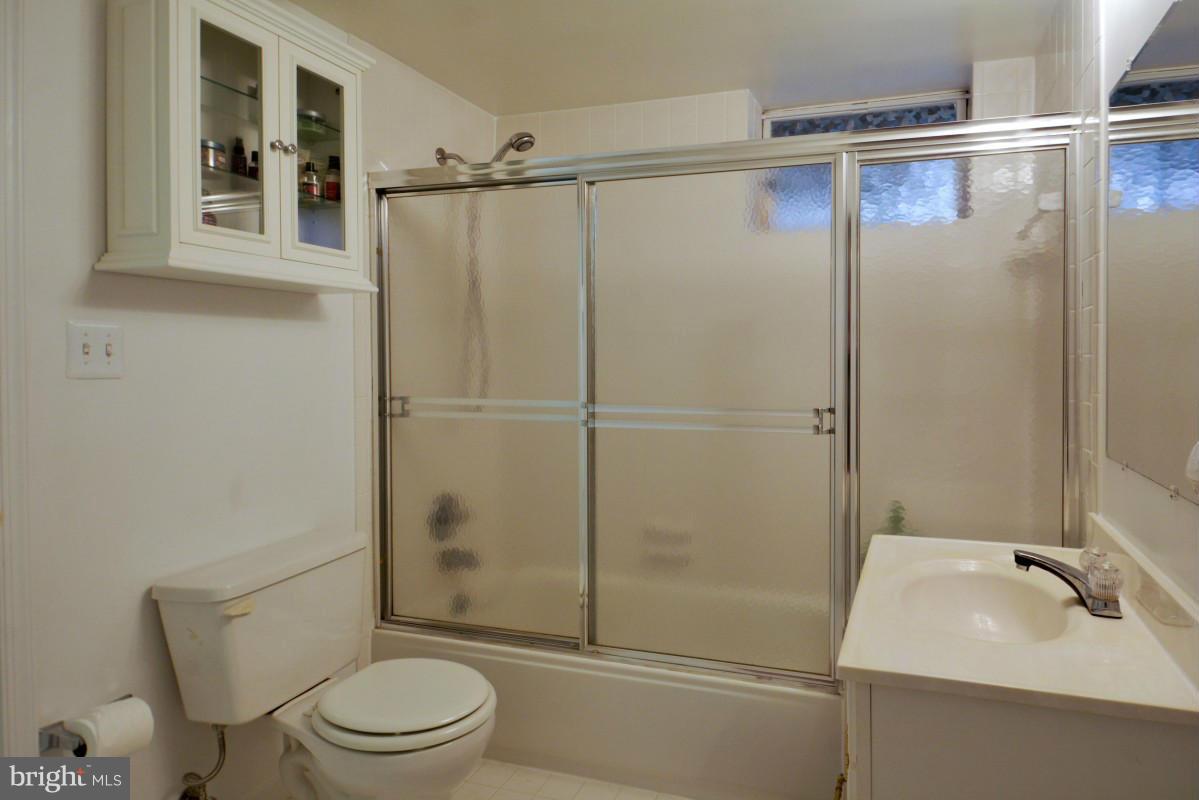 MIDDLE VALLEY - Residential