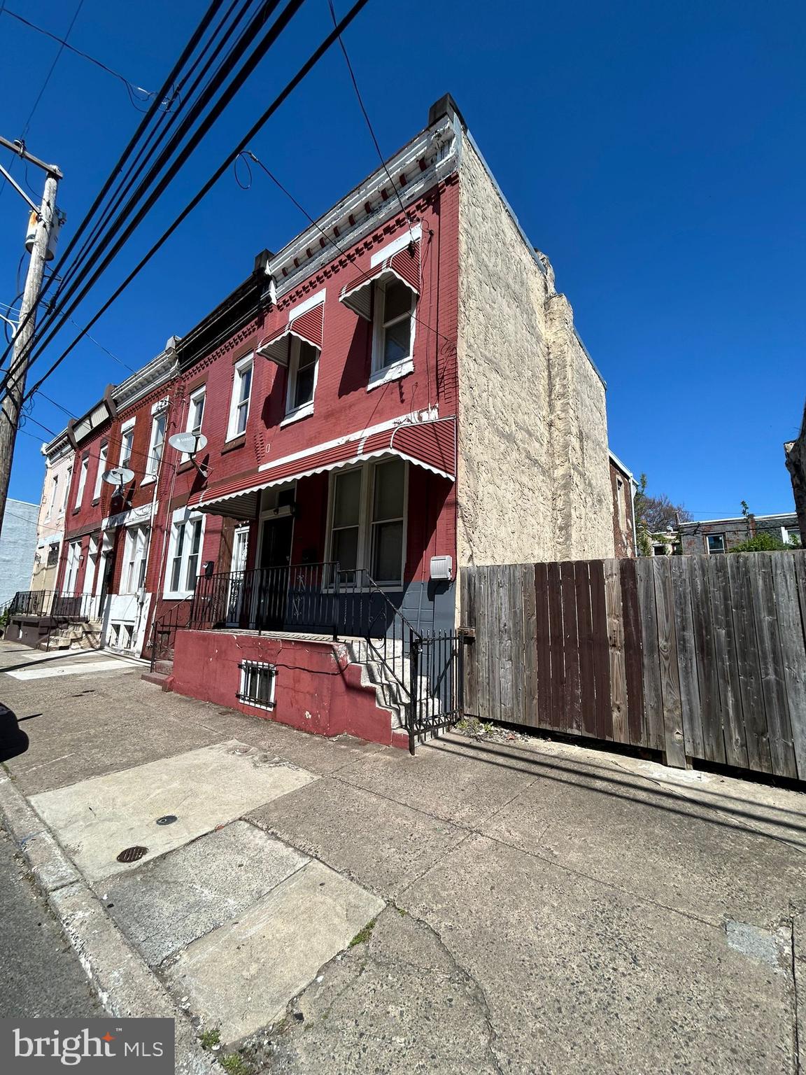 2225 N 17TH STREET