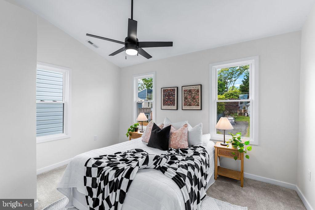 EASTPORT - Residential