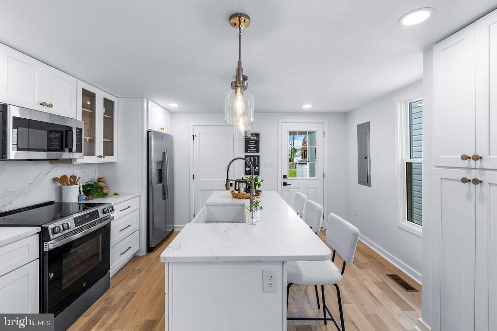 EASTPORT - Residential
