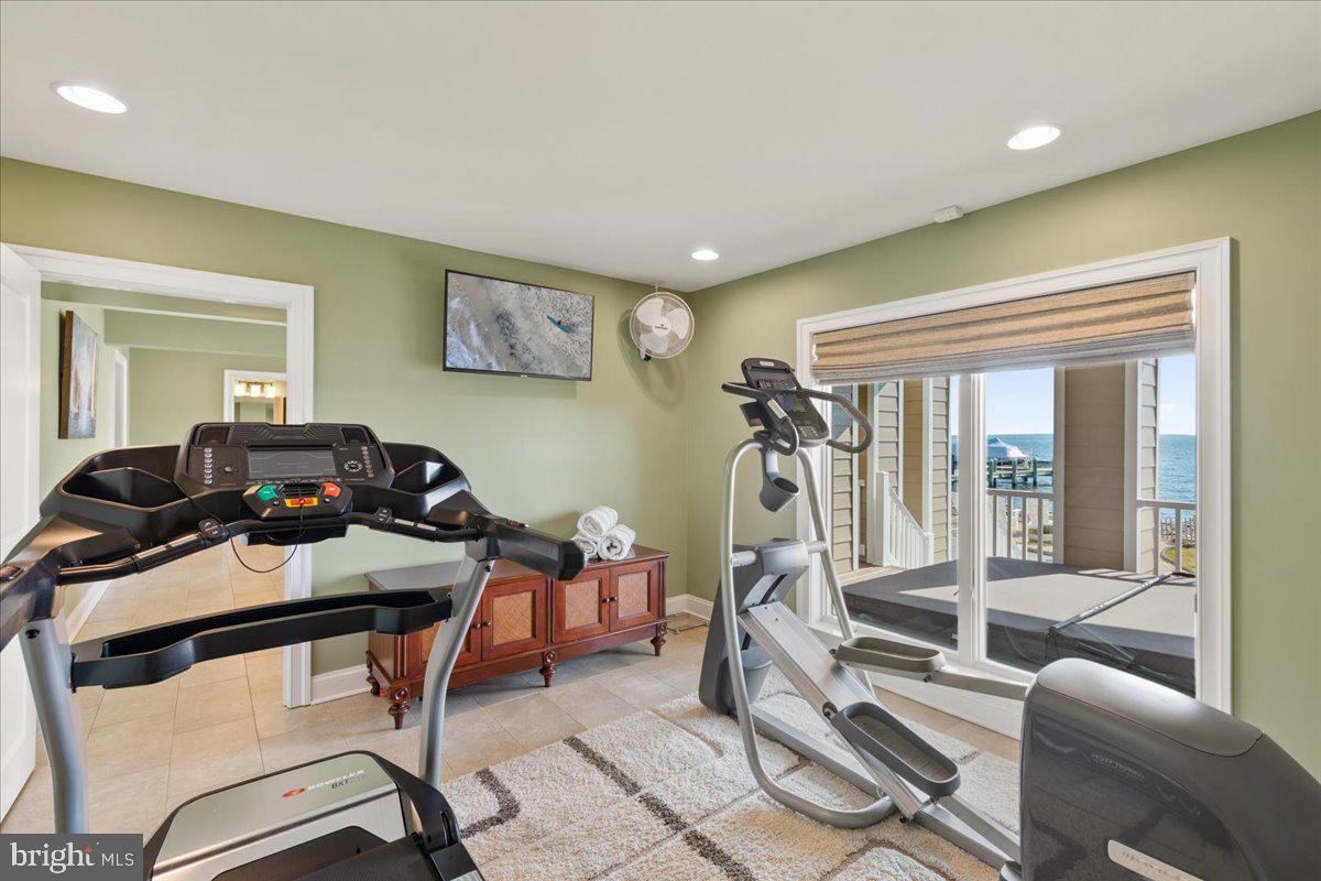 REHOBOTH BEACH YACHT AND CC - Residential