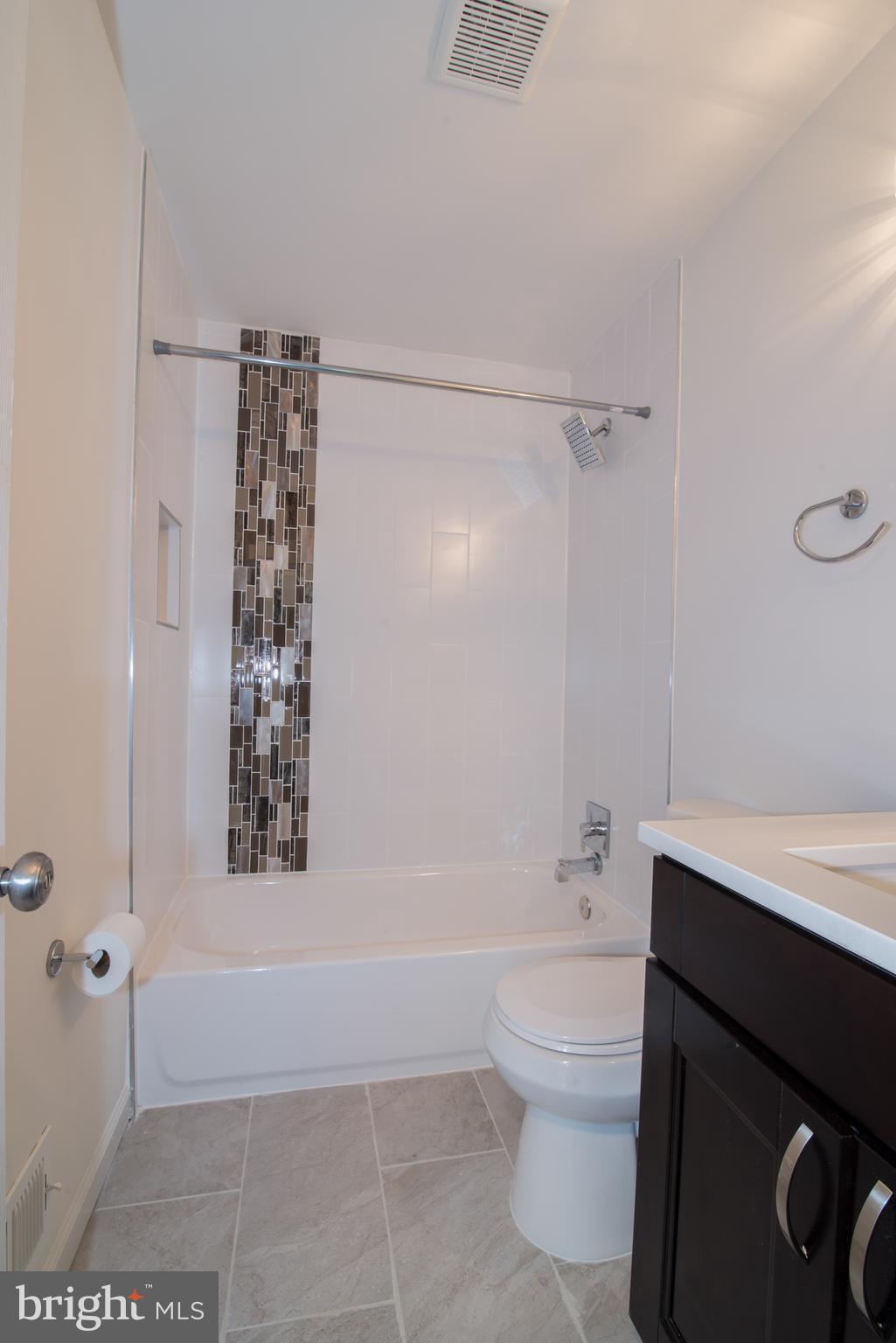 CLINTON GARDENS - Residential