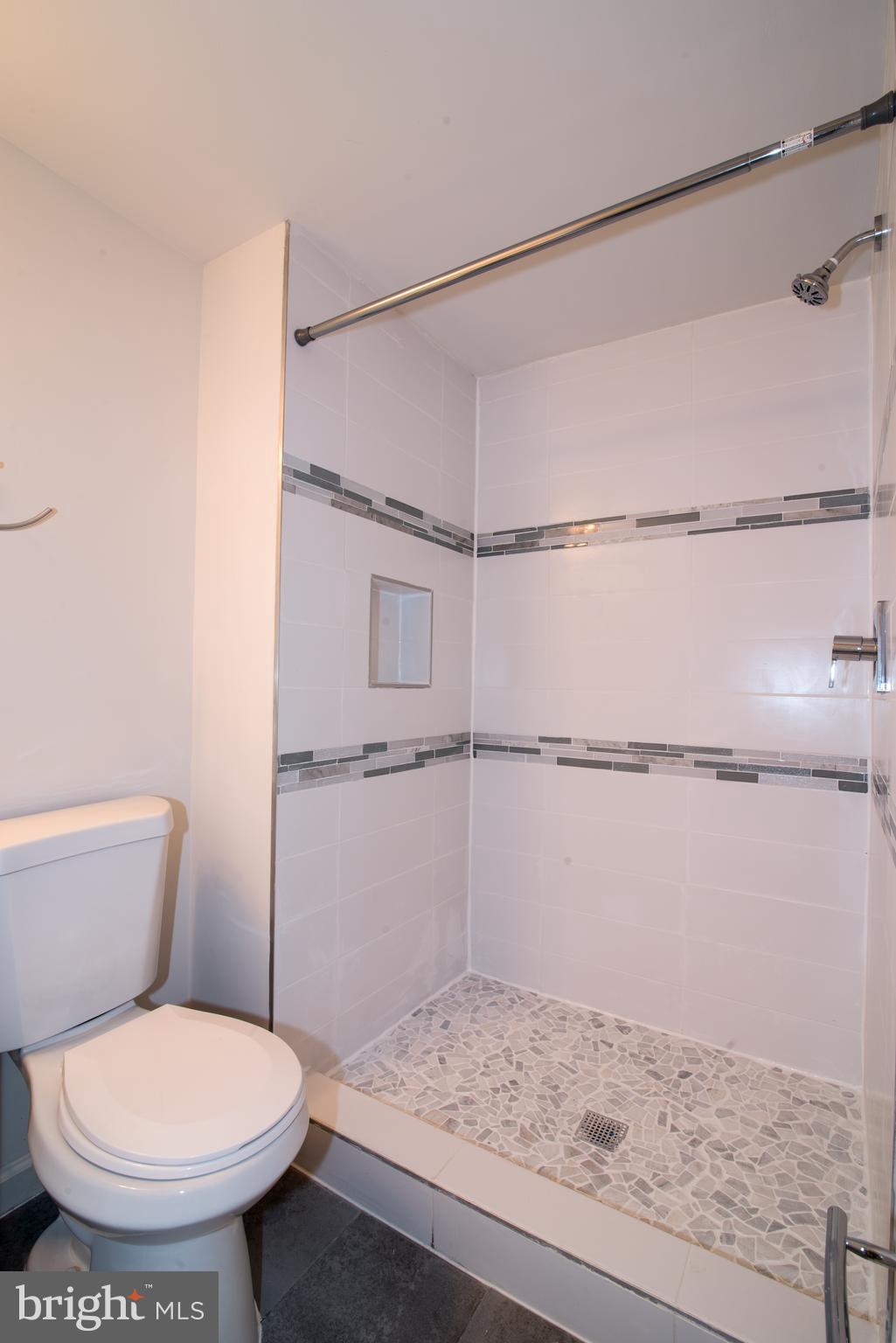 CLINTON GARDENS - Residential