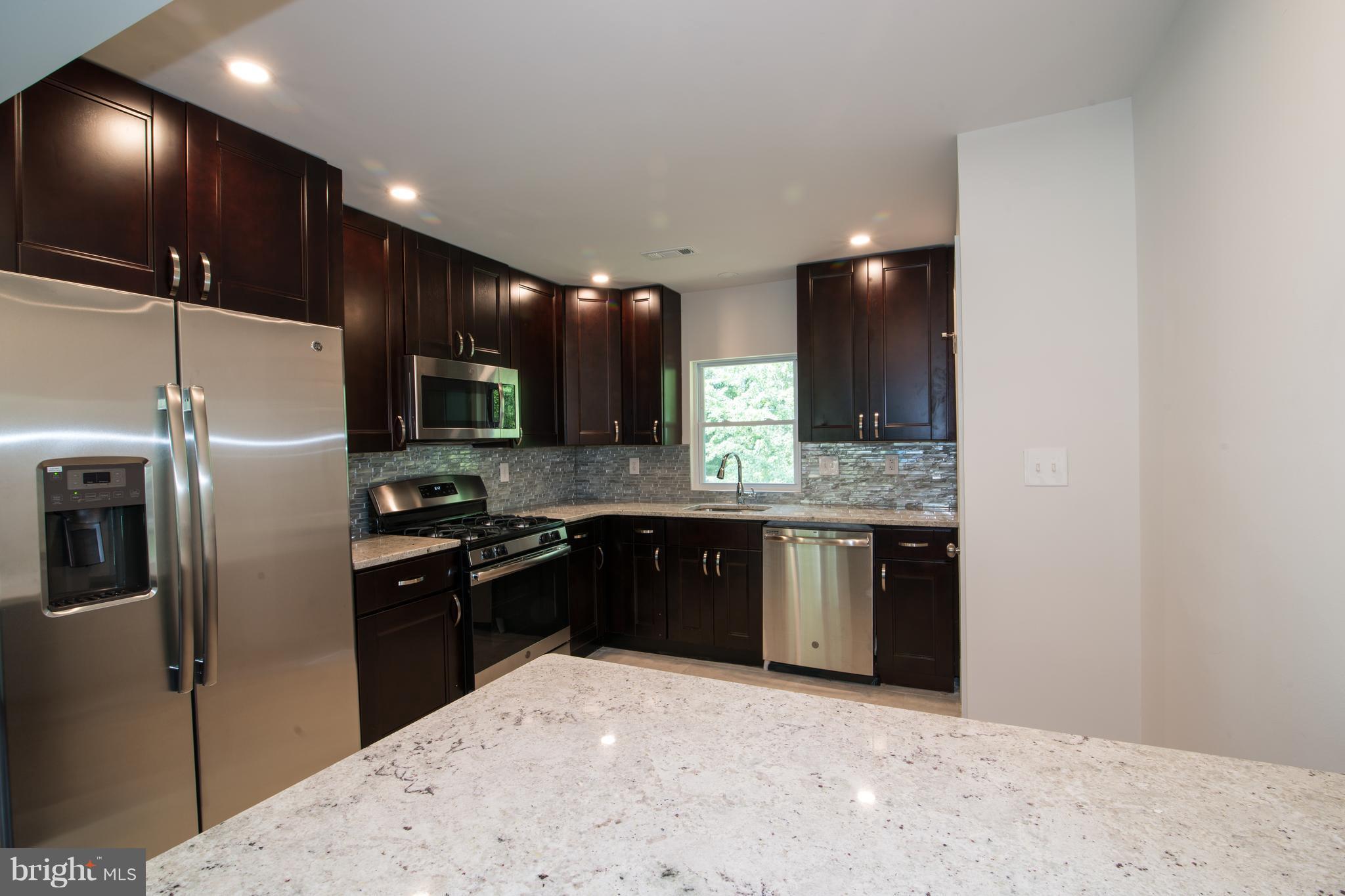 CLINTON GARDENS - Residential