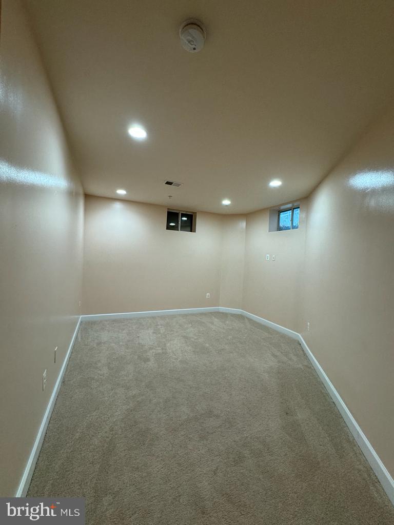 FAIRWOOD - Residential Lease