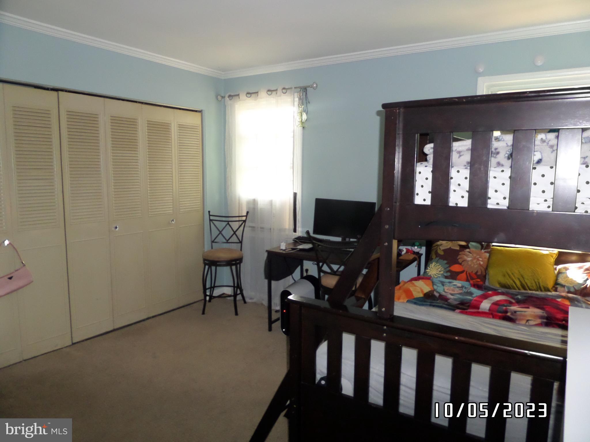 POTOMAC OAKS - Residential Lease