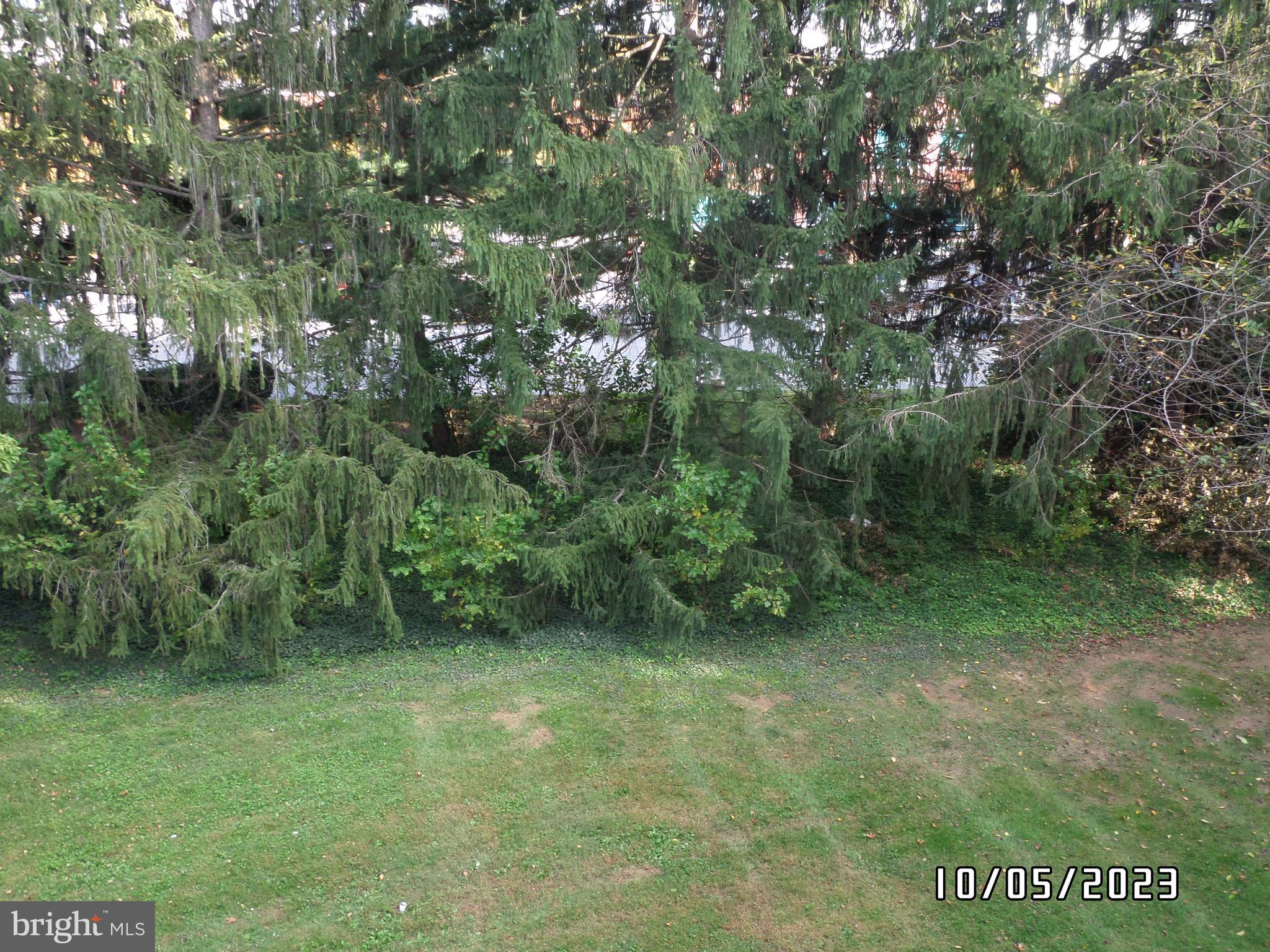 POTOMAC OAKS - Residential Lease