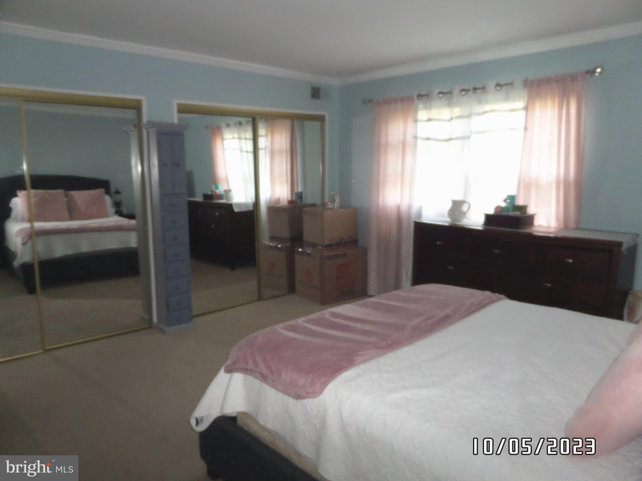 POTOMAC OAKS - Residential Lease