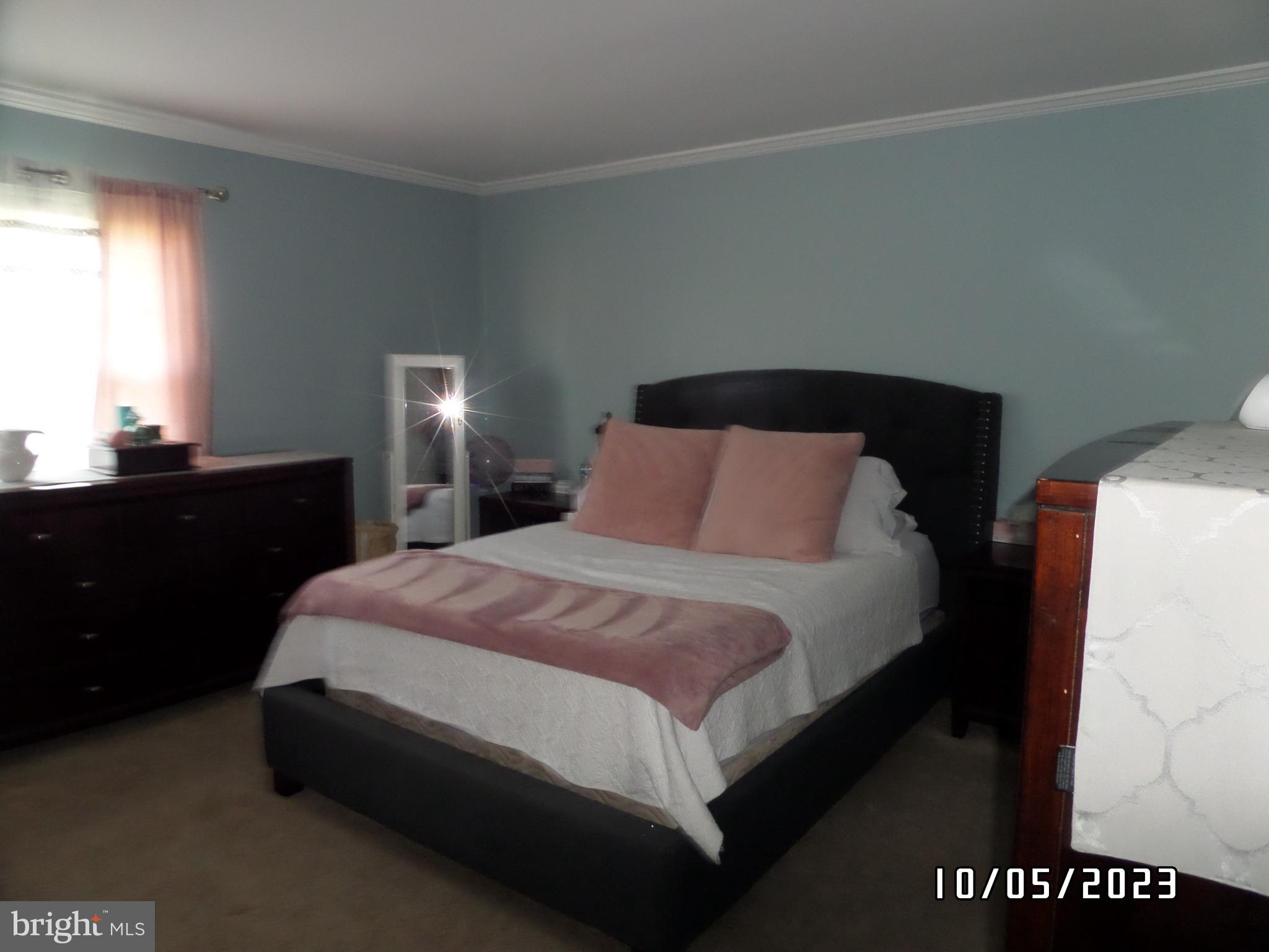 POTOMAC OAKS - Residential Lease