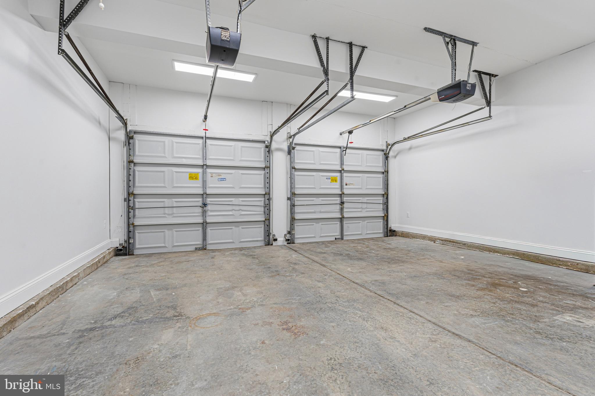 VILLAGE OF BYNUM RUN - Residential