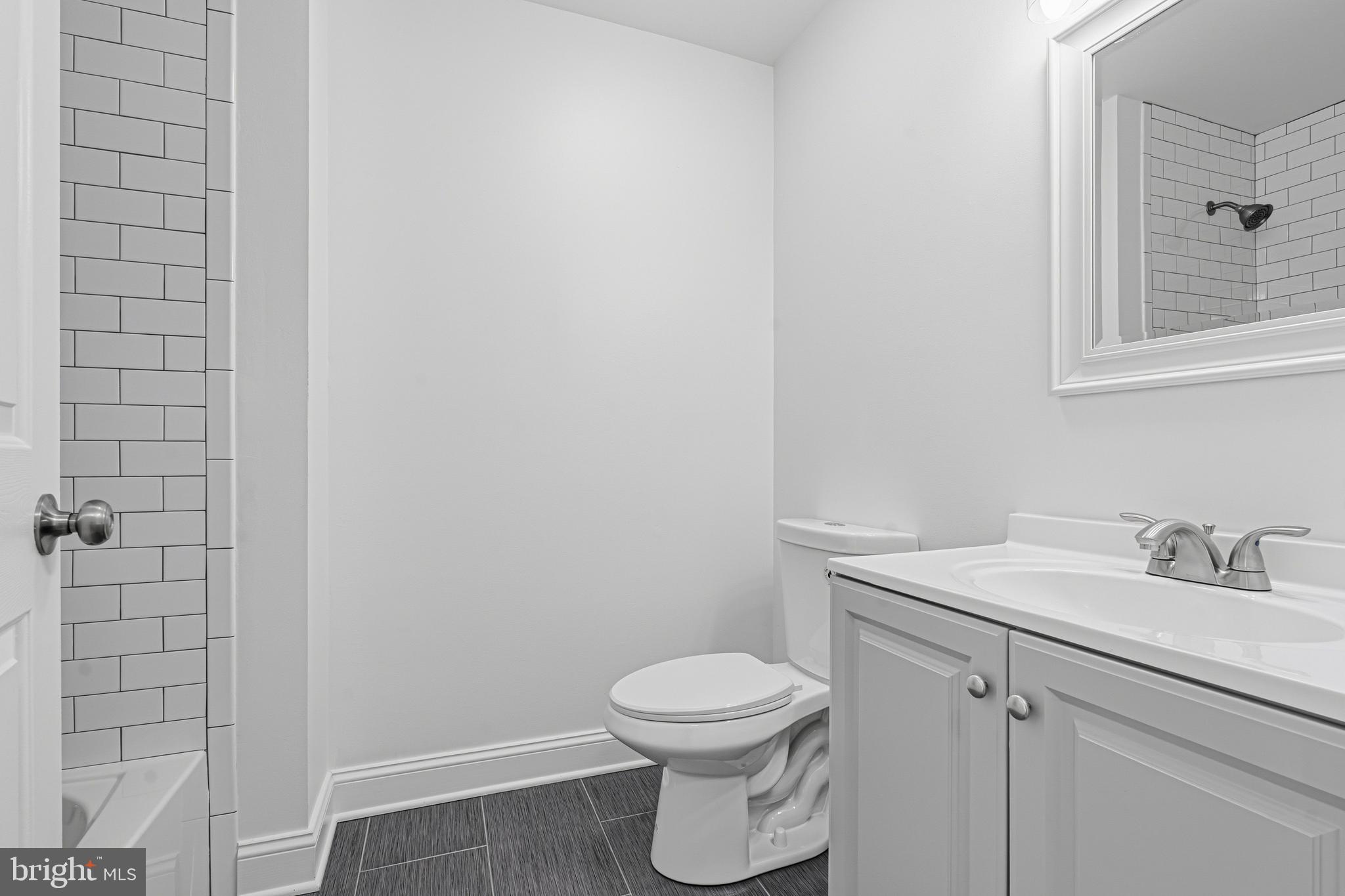 VILLAGE OF BYNUM RUN - Residential