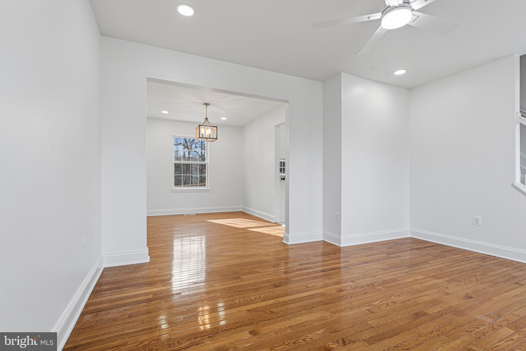 VILLAGE OF BYNUM RUN - Residential