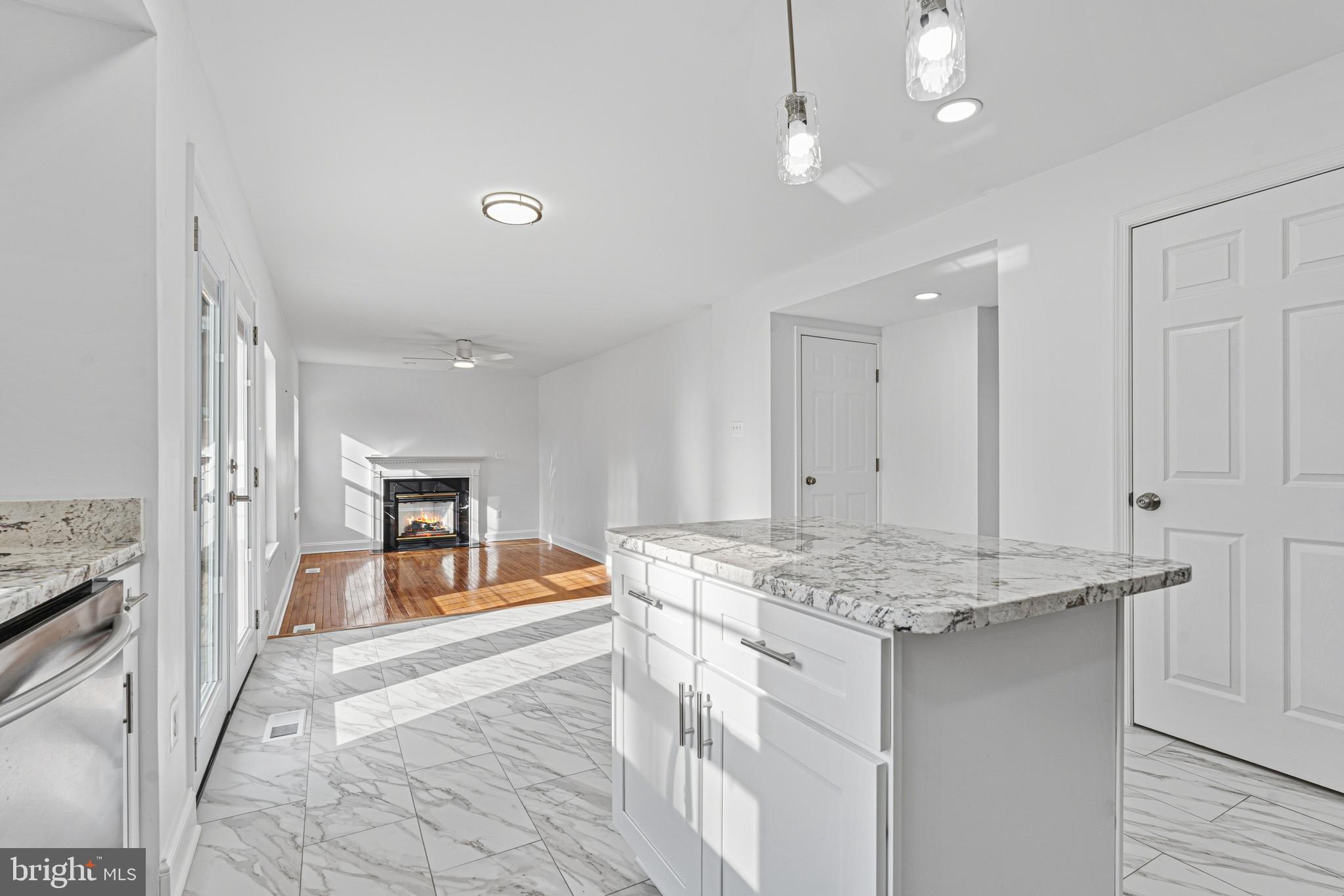 VILLAGE OF BYNUM RUN - Residential